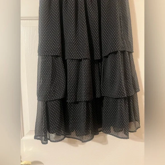 NWOT J. Crew Women’s Black and White Polka Dot Tiered Mesh Midi Skirt Size XS - Picture 5 of 8